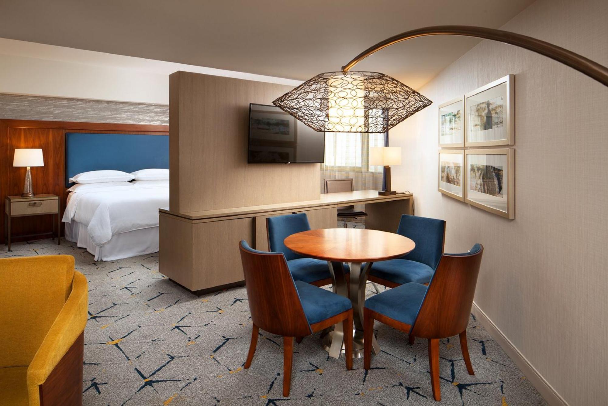 Hotel Sheraton Gateway Angeles